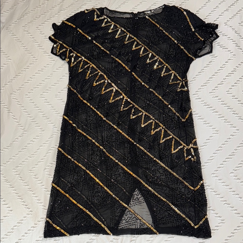 EUC Black and Gold Beaded Sheer Elegant Dress Short Size 10-12